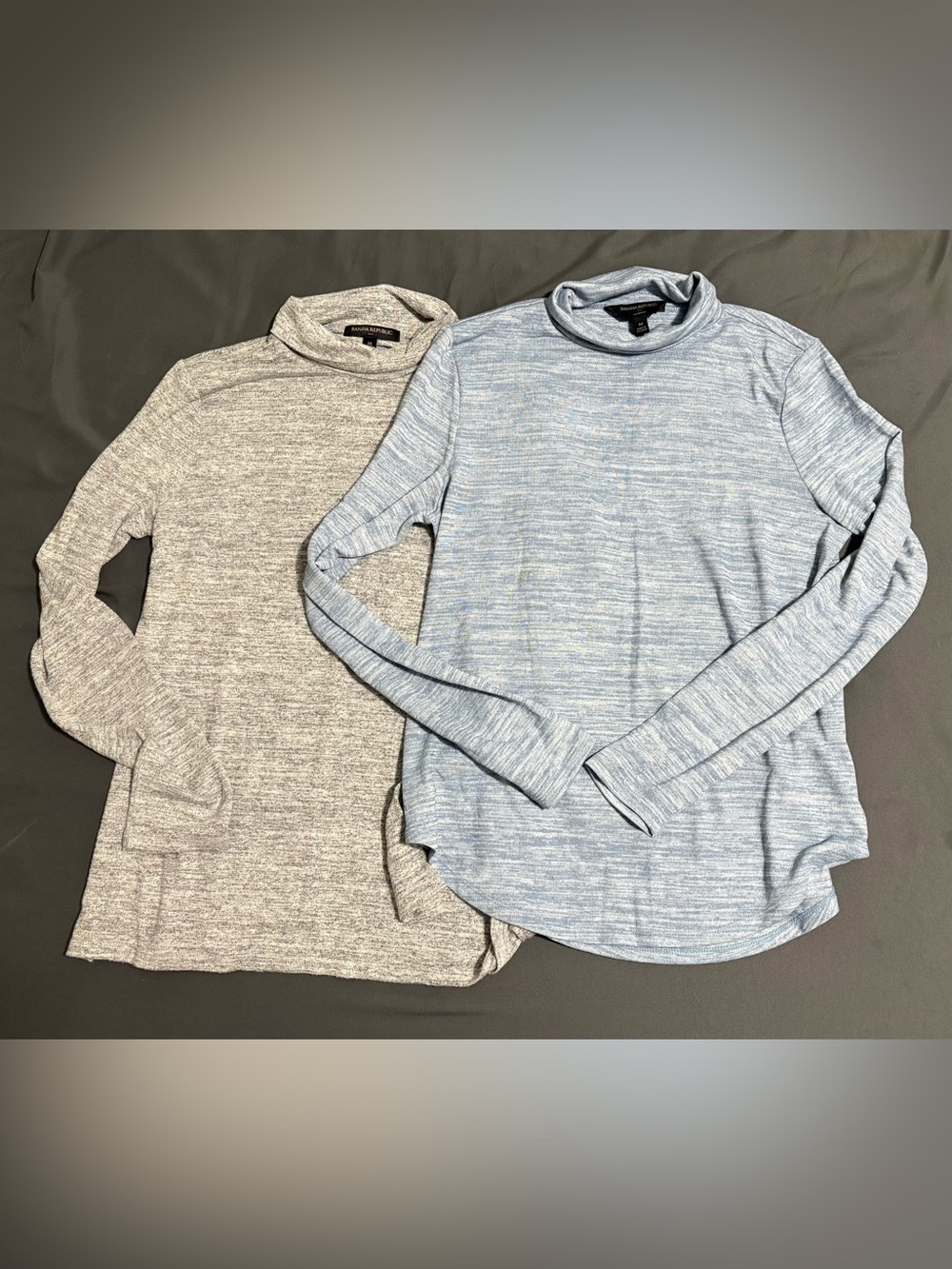 Lot of 2 Banana Republic Luxespun Turtleneck Long Sleeve Shirts | Size: Medium